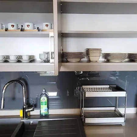 Sunny Apartment, 2 Rooms, 70m2, Close To Beach Алания