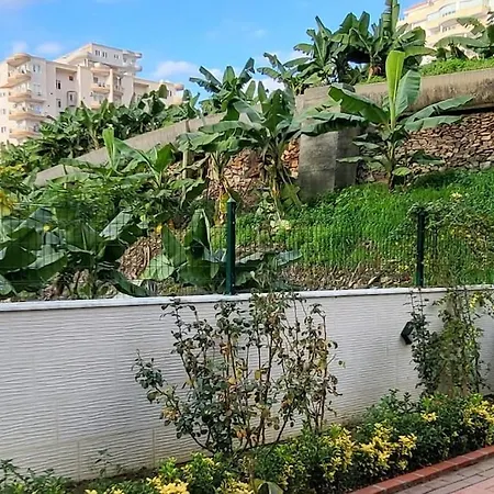 Sunny Apartment, 2 Rooms, 70m2, Close To Beach Apartament